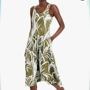 Alfani size medium green beach dress with pockets